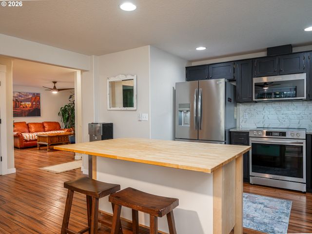 808 Nw 14TH Ave, Battle Ground, WA 98604