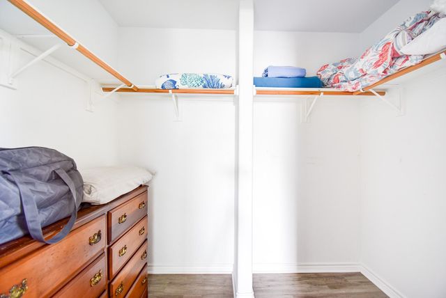 906 Meynig Drive, Crystal Beach, TX 77650