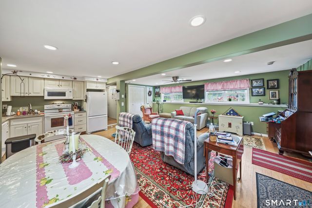 63 Straitsville Road, Prospect, CT 06712