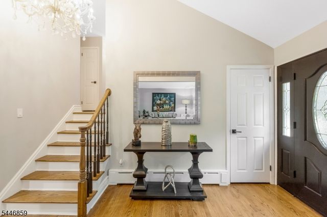 374 S Maple Ave, Bernards Twp., NJ 07920