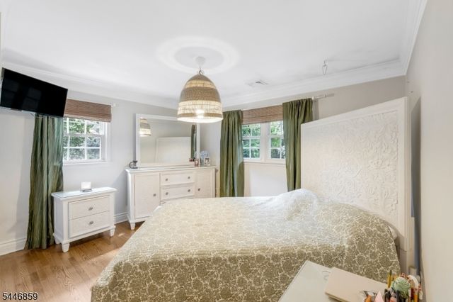 374 S Maple Ave, Bernards Twp., NJ 07920
