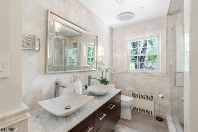 374 S Maple Ave, Bernards Twp., NJ 07920