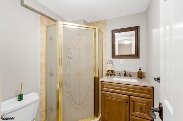 374 S Maple Ave, Bernards Twp., NJ 07920