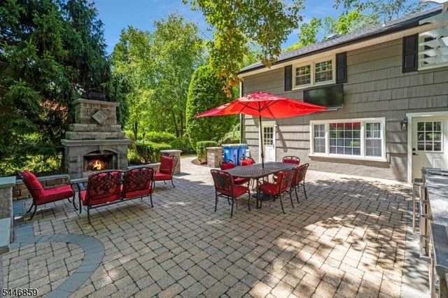 374 S Maple Ave, Bernards Twp., NJ 07920