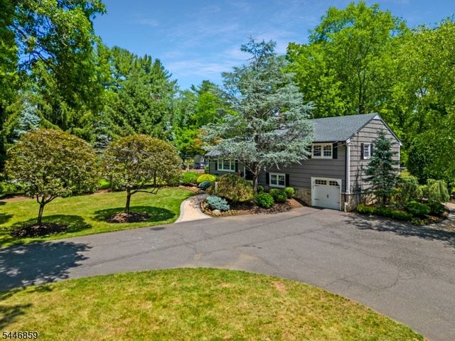 374 S Maple Ave, Bernards Twp., NJ 07920