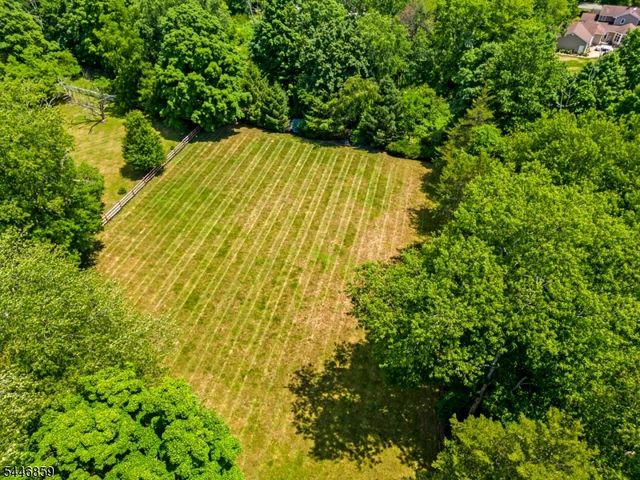 374 S Maple Ave, Bernards Twp., NJ 07920