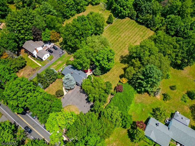 374 S Maple Ave, Bernards Twp., NJ 07920