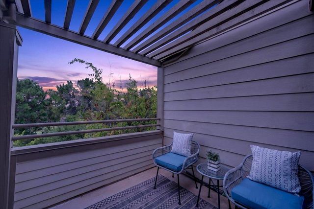 1271 Poplar 406, Sunnyvale, CA 94086