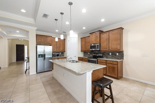 3862 Eldon ST, Fort Myers, FL 33916