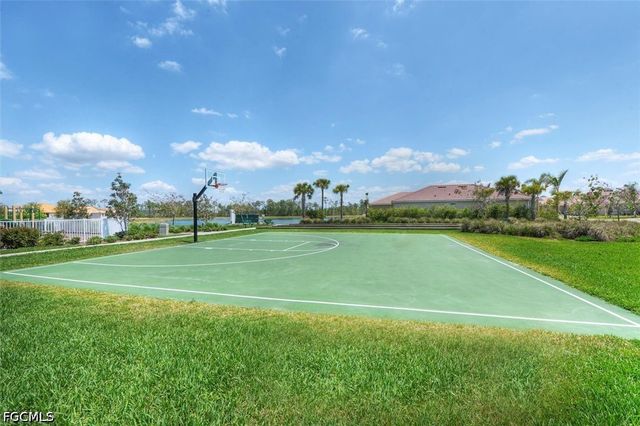 3862 Eldon ST, Fort Myers, FL 33916