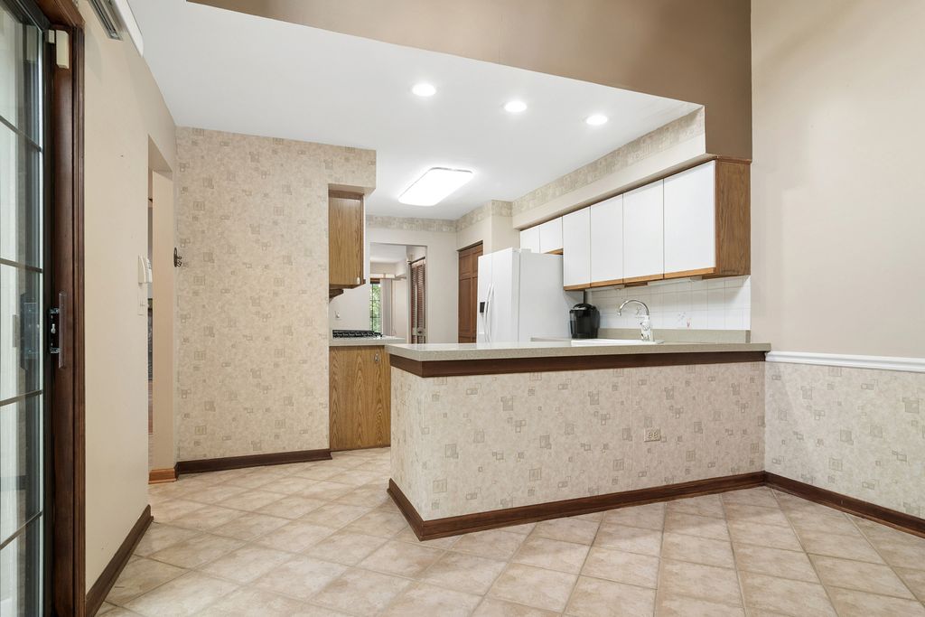 1039 N Auburn Woods Drive 1039, Palatine, IL 60067 — photo 3