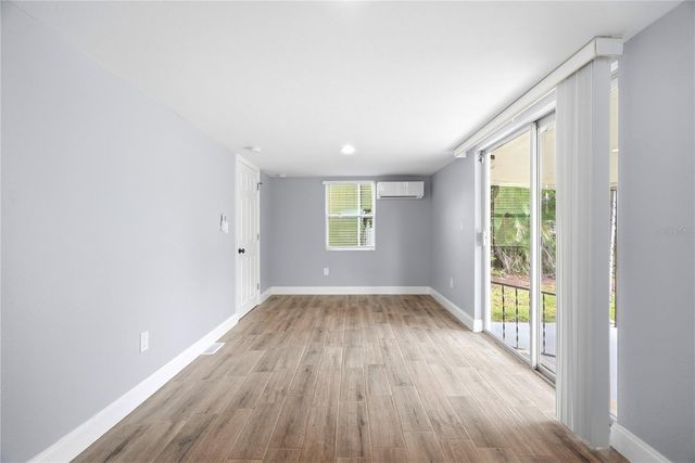 3219 40TH STREET N, St Petersburg, FL 33713