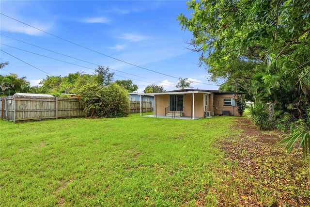 3219 40TH STREET N, St Petersburg, FL 33713