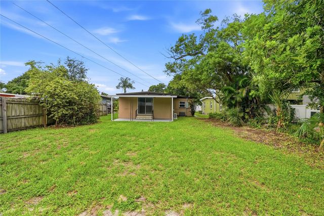 3219 40TH STREET N, St Petersburg, FL 33713