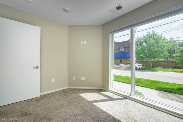 1320 W 58th Street, Cleveland, OH 44102