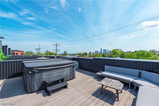 1320 W 58th Street, Cleveland, OH 44102