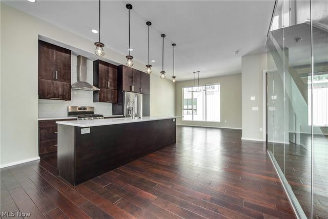 1320 W 58th Street, Cleveland, OH 44102
