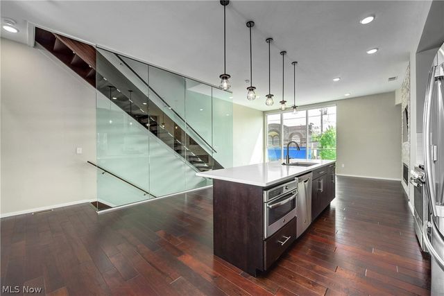 1320 W 58th Street, Cleveland, OH 44102