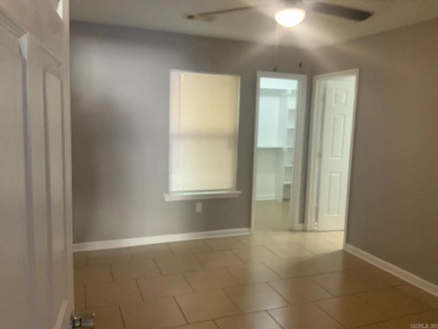 312 Clint Road, Jacksonville, AR 72076