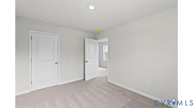 3807 Crow's Nest Ct, Hopewell, VA 23860