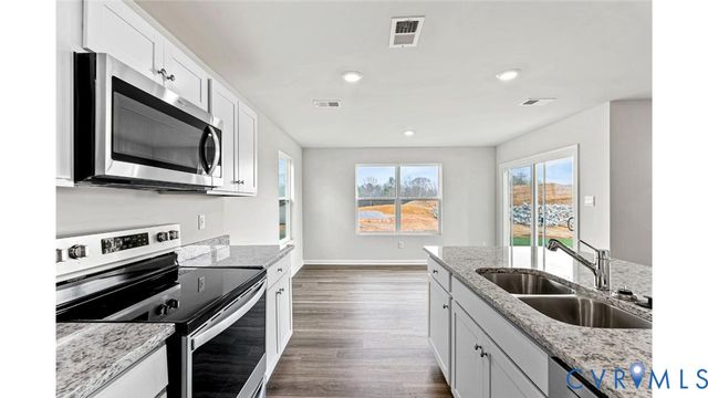 3807 Crow's Nest Ct, Hopewell, VA 23860