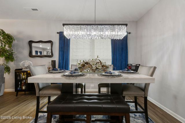 11925 Parkside Vista Ln, Louisville, KY 40229