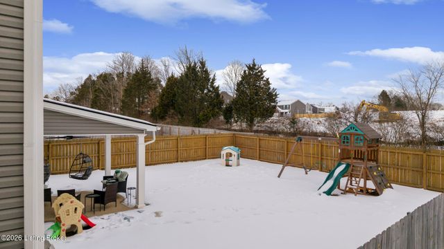 11925 Parkside Vista Ln, Louisville, KY 40229