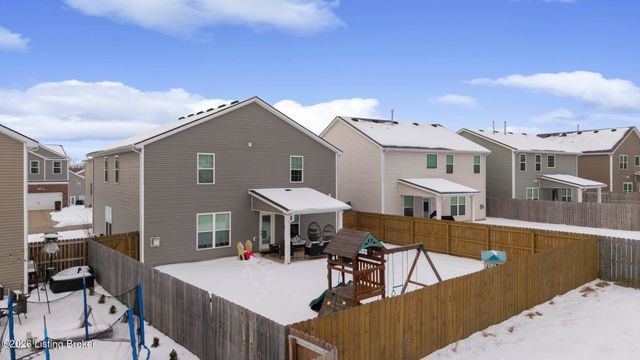 11925 Parkside Vista Ln, Louisville, KY 40229