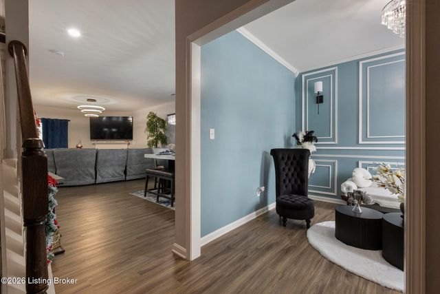 11925 Parkside Vista Ln, Louisville, KY 40229