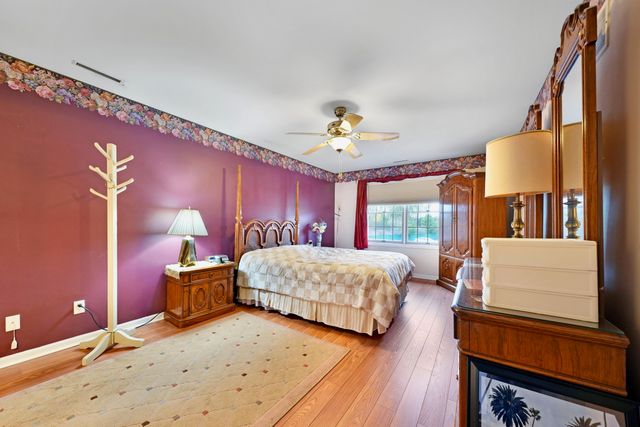 9841 Wildwood Court 2b, Highland, IN 46322