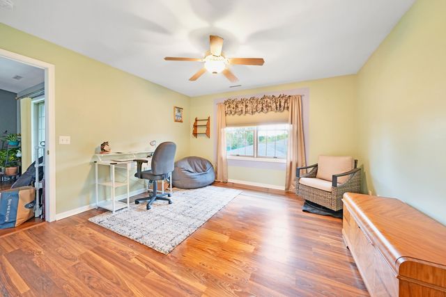 9841 Wildwood Court 2b, Highland, IN 46322