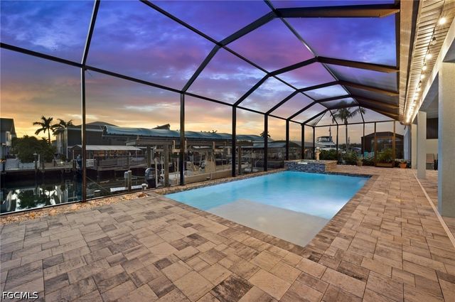 2419 Carambola LN, St James City, FL 33956