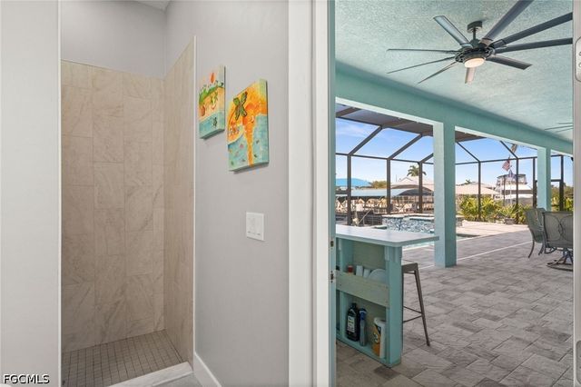 2419 Carambola LN, St James City, FL 33956