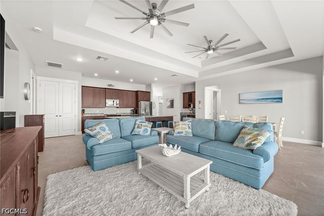 2419 Carambola LN, St James City, FL 33956