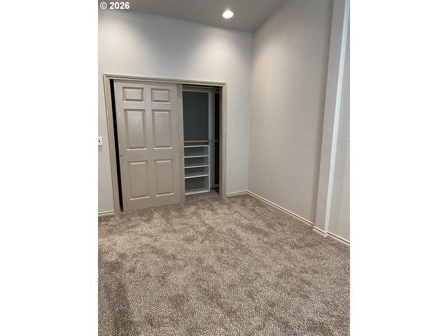 22904 Sw PINE St, Sherwood, OR 97140