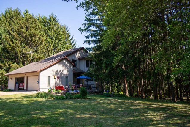 N7294 McCabe ROAD, Whitewater, WI 53190