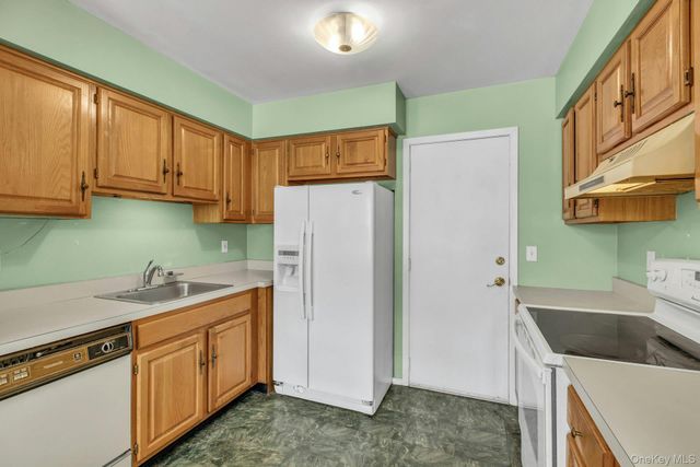 71 Revere Drive, Sayville, NY 11782