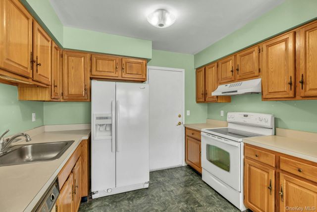 71 Revere Drive, Sayville, NY 11782