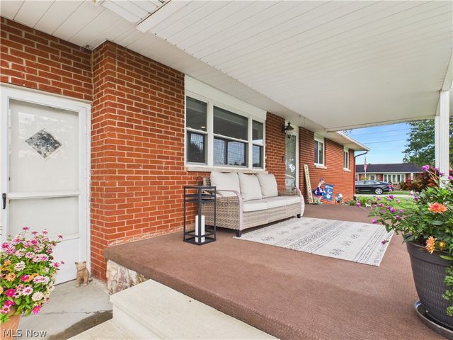 343 Meadow Lane, Parkersburg, WV 26101