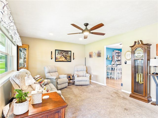 343 Meadow Lane, Parkersburg, WV 26101
