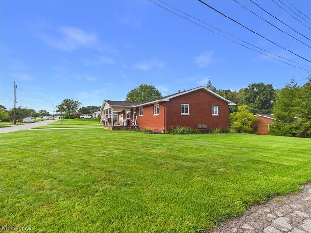 343 Meadow Lane, Parkersburg, WV 26101