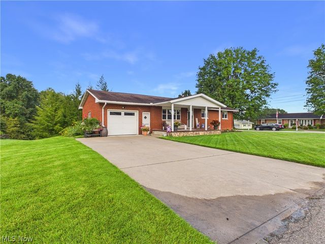 343 Meadow Lane, Parkersburg, WV 26101