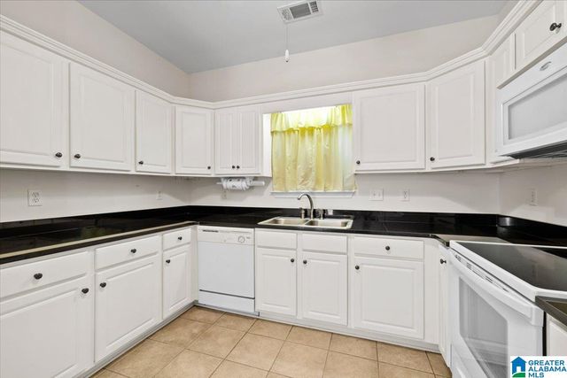 5997 PRINCESS BOULEVARD, Pinson, AL 35215