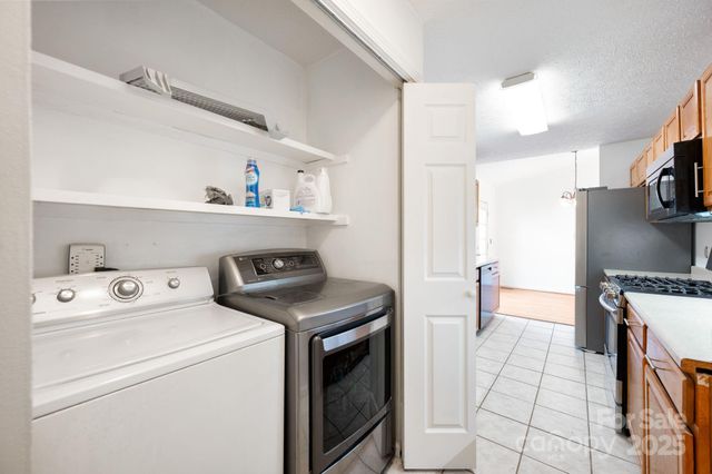 104 Melody Lane, Maggie Valley, NC 28751