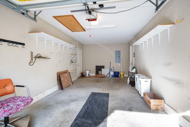 104 Melody Lane, Maggie Valley, NC 28751