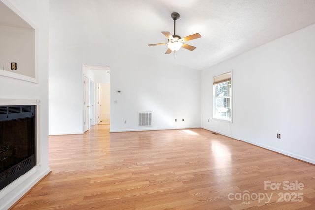 104 Melody Lane, Maggie Valley, NC 28751