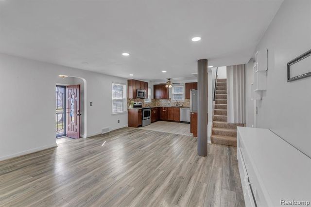 2229 Burger Street, Dearborn, MI 48128