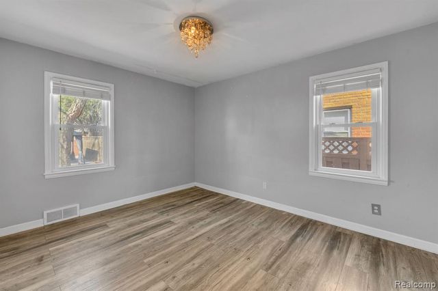 2229 Burger Street, Dearborn, MI 48128