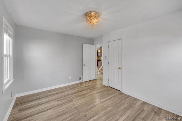 2229 Burger Street, Dearborn, MI 48128