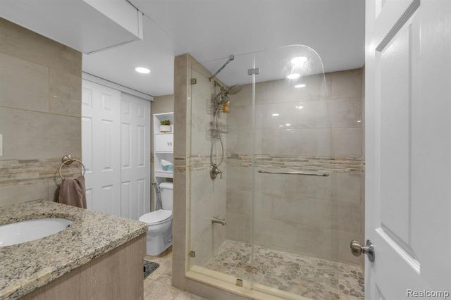 2229 Burger Street, Dearborn, MI 48128